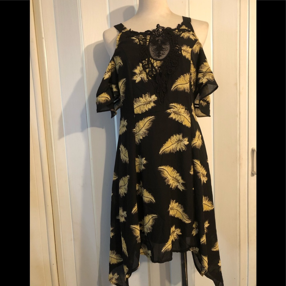 DISNEY COLD SHOULDER Dress Sz S